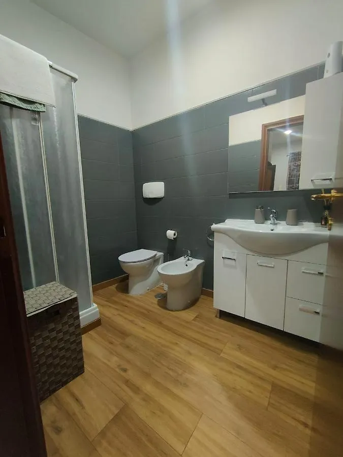 Apartment Roma Grey Suite